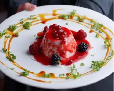Dessert mit frischen Beeren